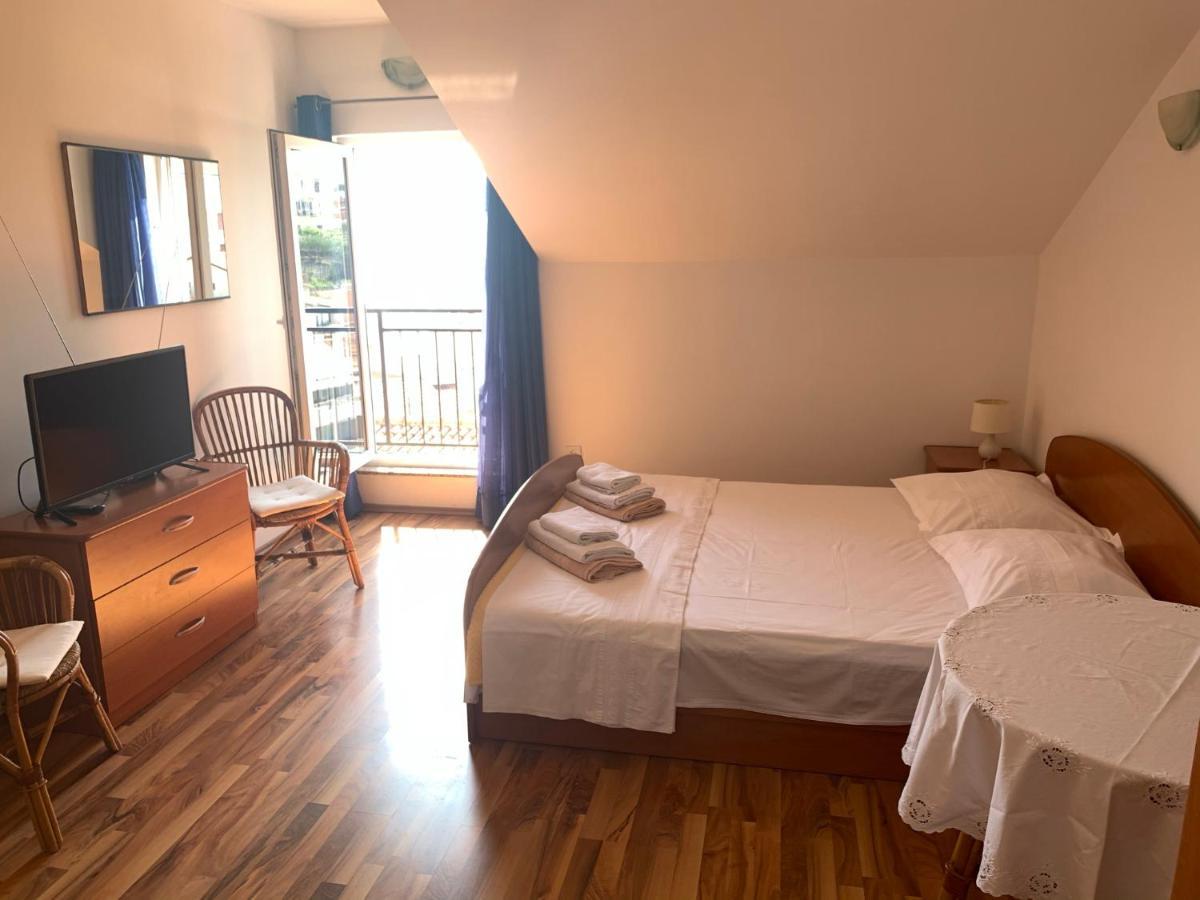 Apartman Senka Подгора Екстериор снимка