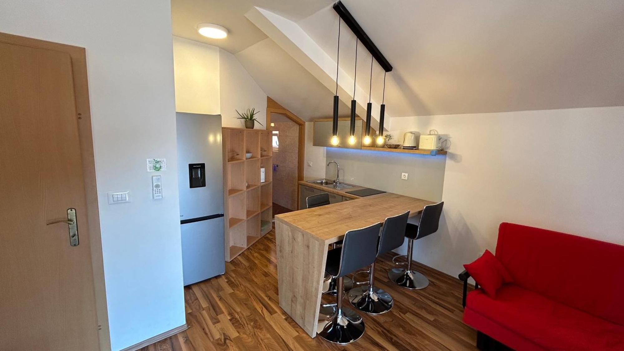 Apartman Senka Подгора Екстериор снимка