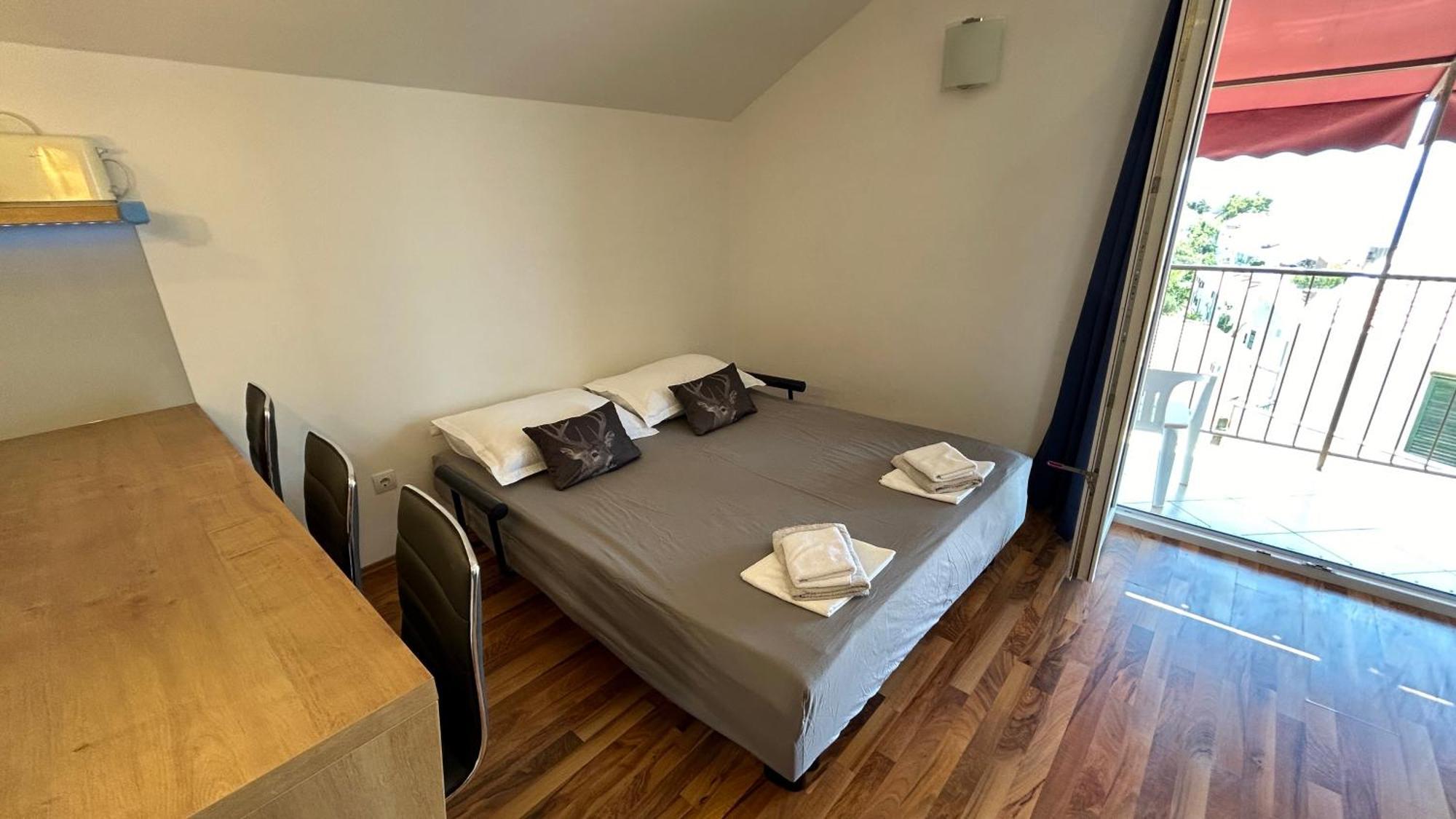 Apartman Senka Подгора Екстериор снимка