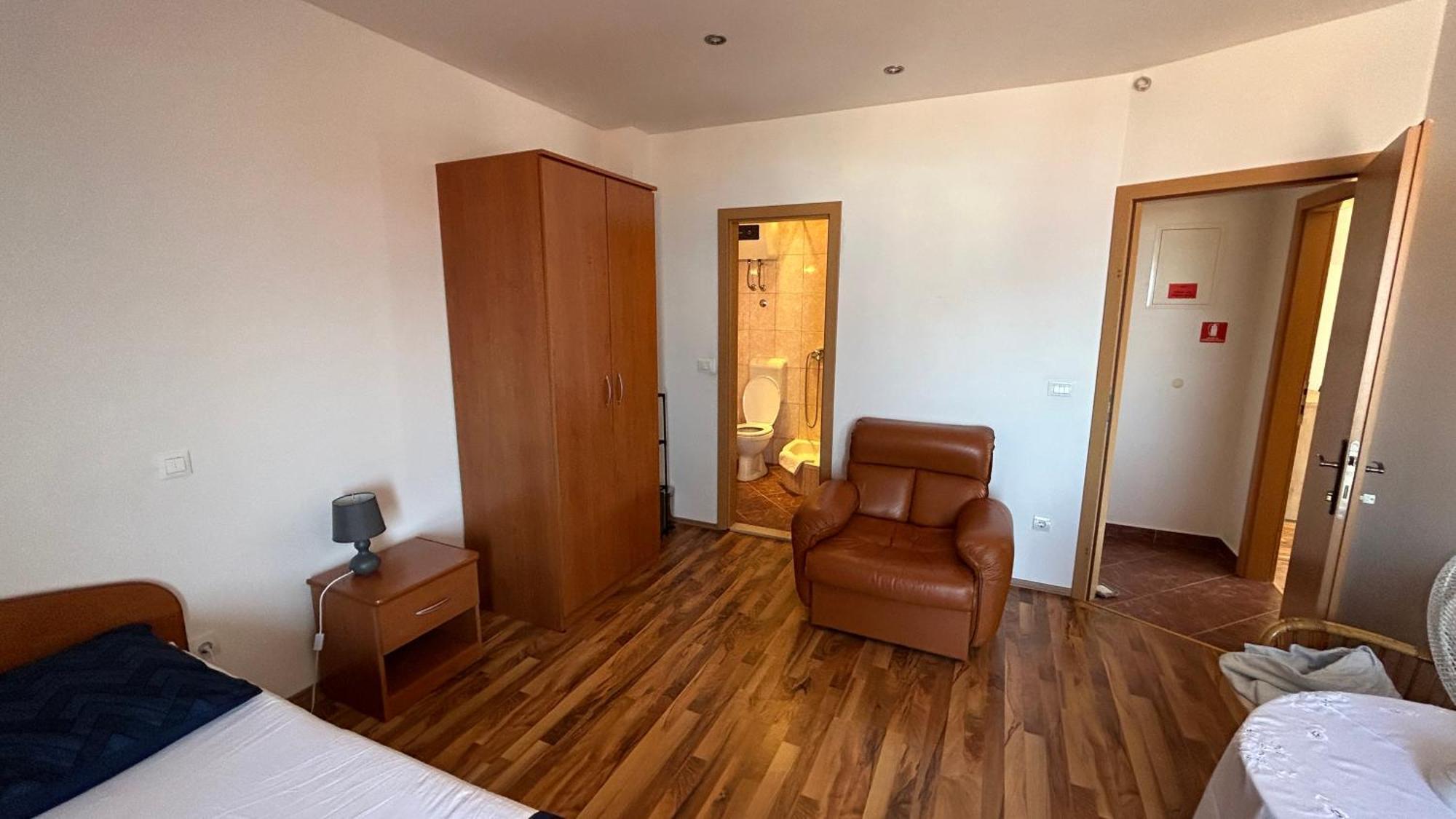 Apartman Senka Подгора Екстериор снимка