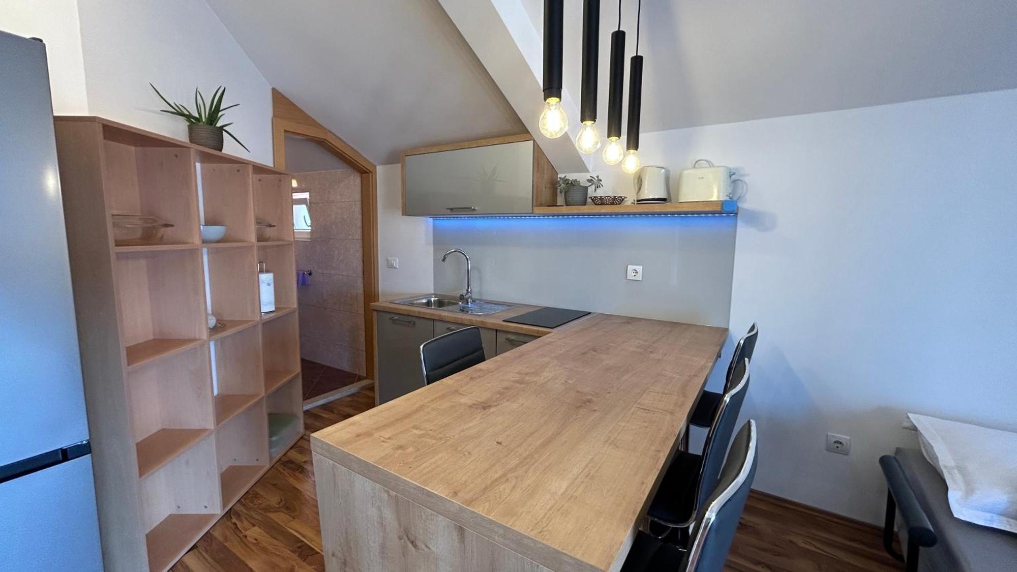 Apartman Senka Подгора Екстериор снимка